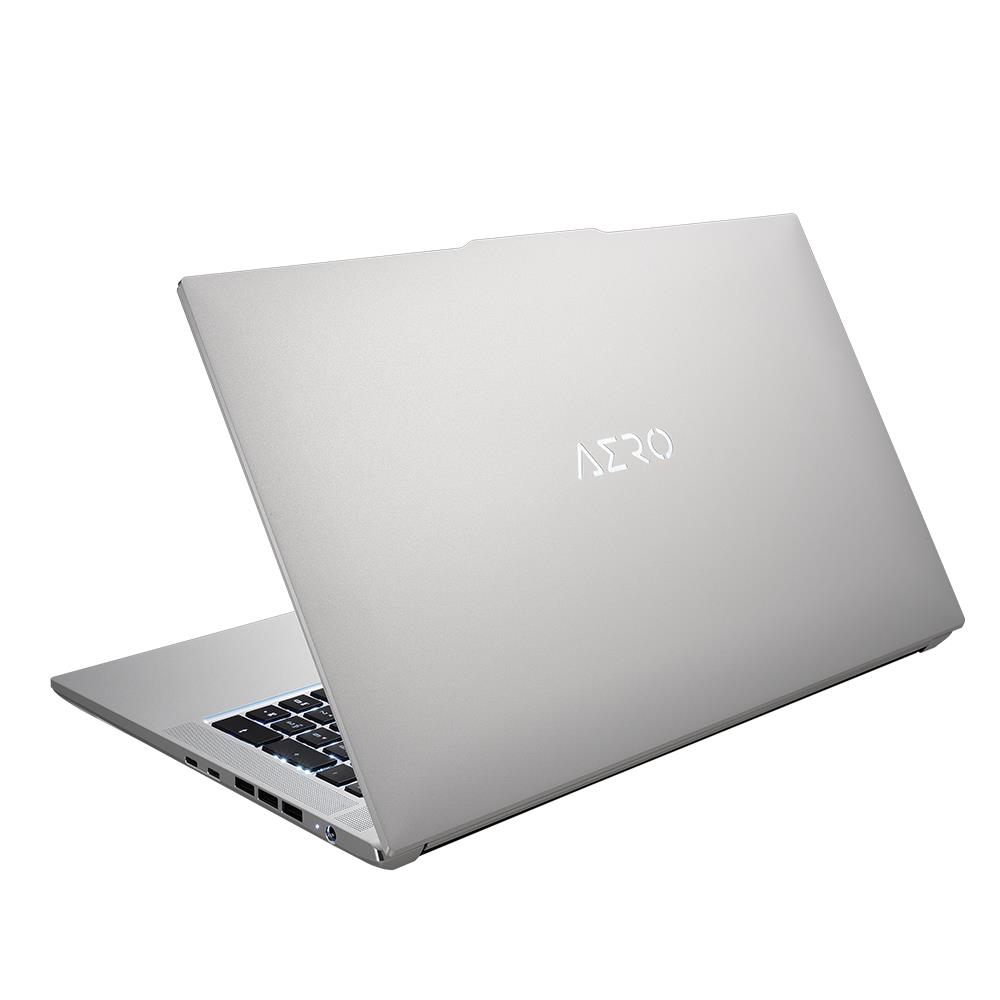 GIGABYTE AERO AERO 17 XE5 CPU i7-12700H