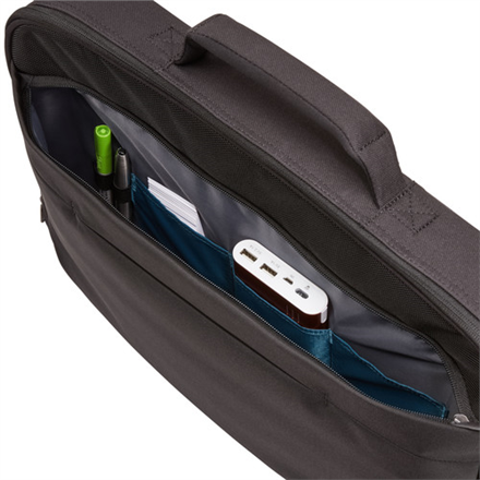 Case Logic Advantage Fits up to size 17.3 "