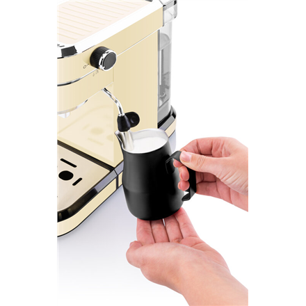 ETA | Espresso coffee maker | ETA618190040 Storio | Pump pressure 20 bar | Built-in milk frother | S