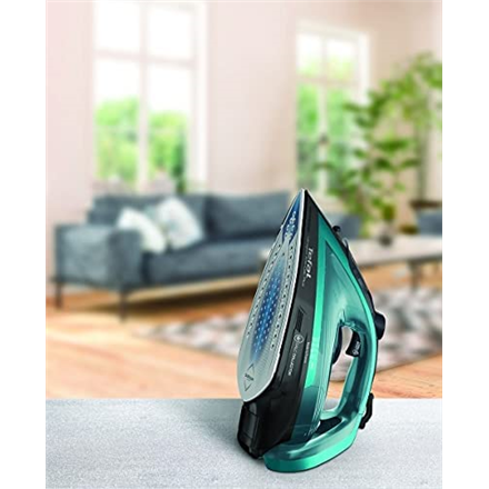 TEFAL FV6832E0 Steam Iron