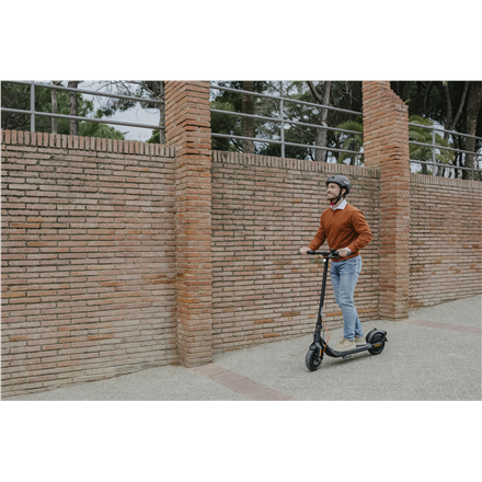 Ninebot by Segway Kickscooter F2 Pro E