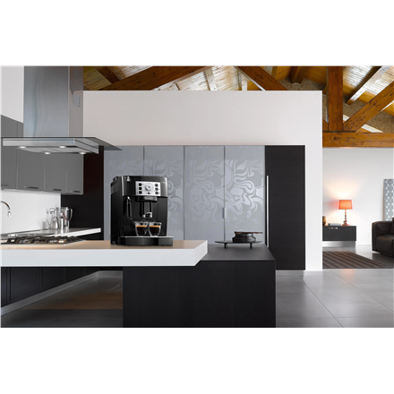 Delonghi | Coffee Maker | ECAM22.115.B Magnifica S | Pump pressure 15 bar | Built-in milk frother | 