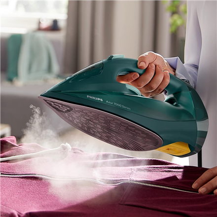 Philips | Iron | DST7050/70 | Steam Iron | 2800 W | Water tank capacity 300 ml | Continuous steam 50