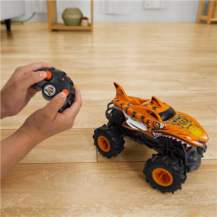 Mattel | HOT WHEELS RC Car Model Tiger Shark | Plastic