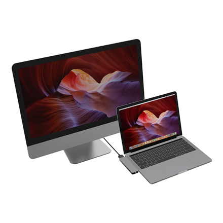 HyperDrive USB-C 7-in-1 Laptop Form-Fit Hub