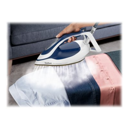 TEFAL | Steam Generator | GV9221E0 Pro Express Protect | 2600 W | 1.8 L | 7.6 bar | Vertical steam f