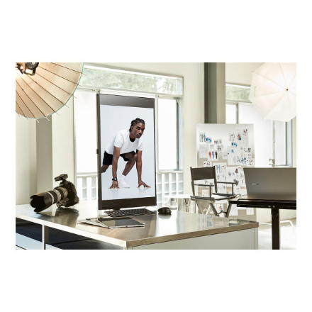 Samsung LS32D800UAUXEN | 32 " | VA | UHD | 16:9 | 60 Hz | 5 ms | 3840 x 2160 pixels | 350 cd/m² | B