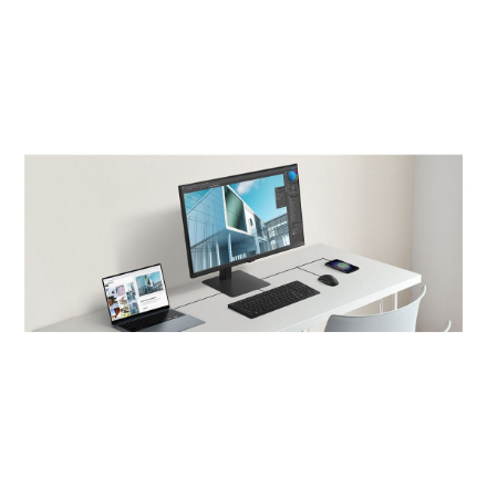 Samsung LS32D800UAUXEN | 32 " | VA | UHD | 16:9 | 60 Hz | 5 ms | 3840 x 2160 pixels | 350 cd/m² | B