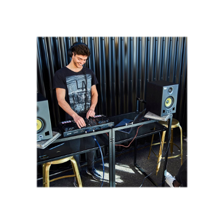 Hercules | DJControl Inpulse 500 | Speakers | USB connectivity