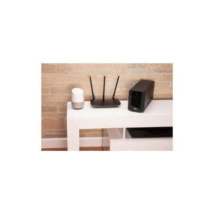 Schneider Electric APC Easy UPS | BVX900LI | 900 VA | 480 W