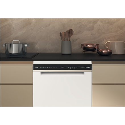 Whirlpool Dishwasher | W7F HS51 | Free standing | Width 60 cm | Number of place settings 15 | Number