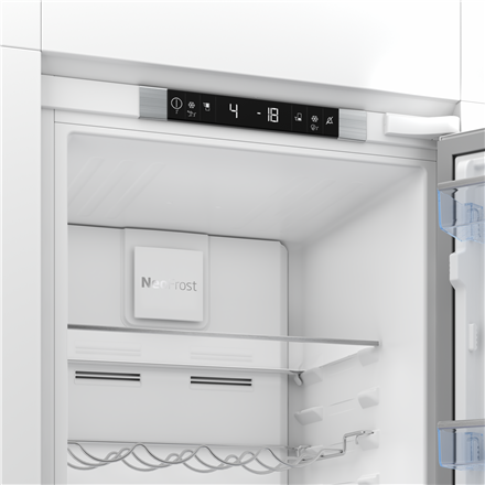 BEKO Refrigerator | BCNA306E42SN | Energy efficiency class E | Built-in | Combi | Height 193.5 cm | 