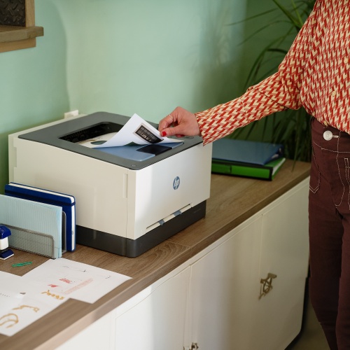 HP Color Laserjet Pro 3202dw Spausdintuvas lazerinis spalvotas A4 25 ppm USB Wi-Fi Ethernet LAN