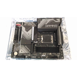 SALE OUT. GIGABYTE Z790 GAMING X AX 1.0 M/B