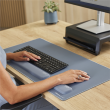 Fellowes Breyta Palm Wrist Rest Marine