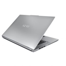 GIGABYTE AERO 16 YE5 CPU i9-12900HK