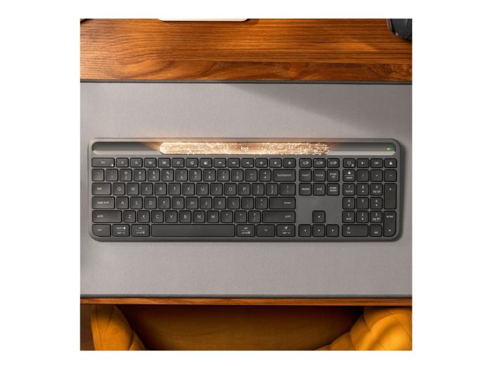 LOGI Slim Solar+ Keyboard Graphite (US) – 3