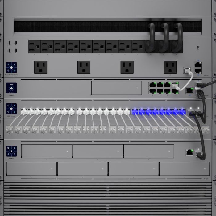 Switch UBIQUITI Ubiquiti Pro Max 24 (USW-PRO-MAX-24) – 8