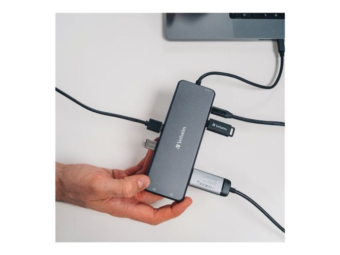 VERBATIM USB-C Pro Multiport Hub 13 Port – 2