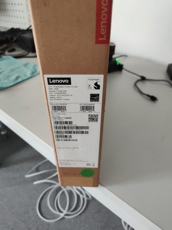 Lenovo Yoga Slim 7 Snapdragon X 14.5" 16GB 512GB SSD – 2